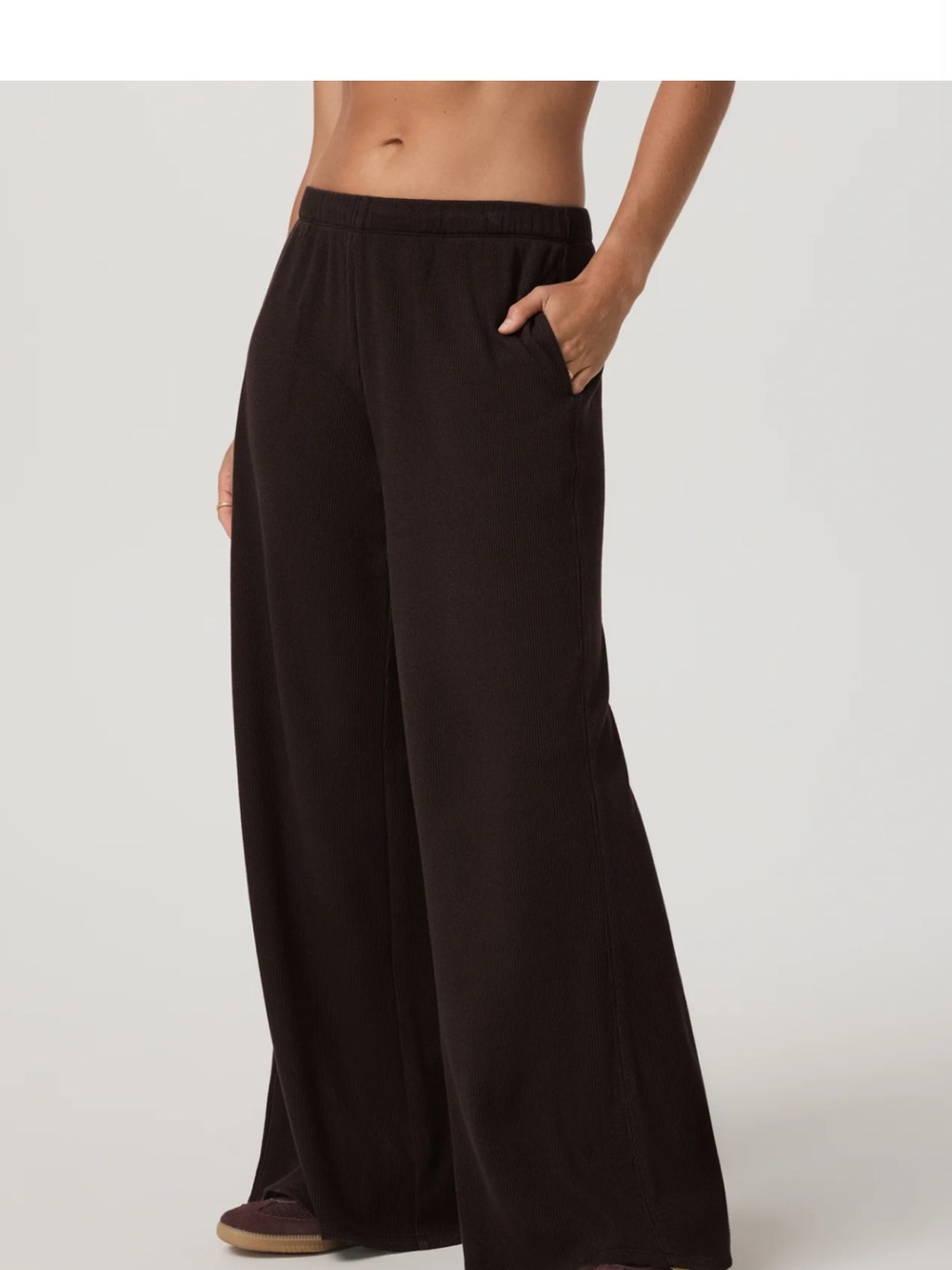 Vuori Wide-Leg waffle pants dark Java